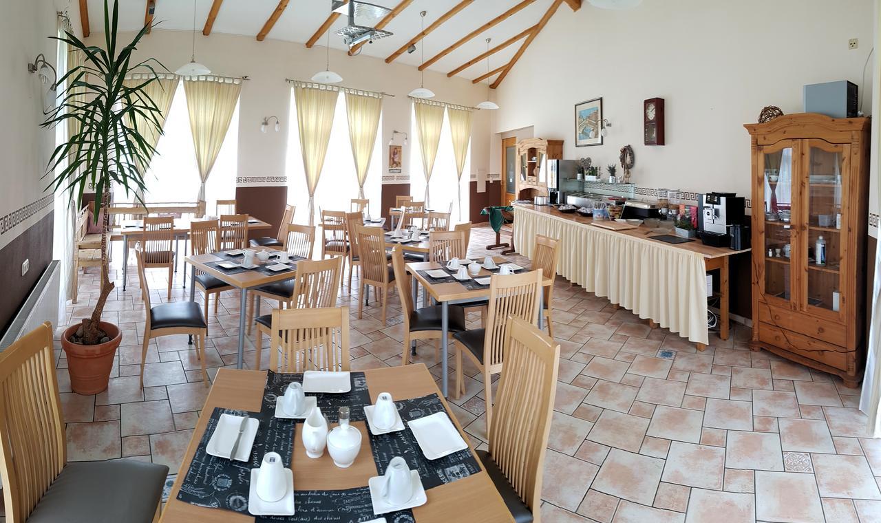 Konditorei Binder Mitterdorf im Mürztal Extérieur photo